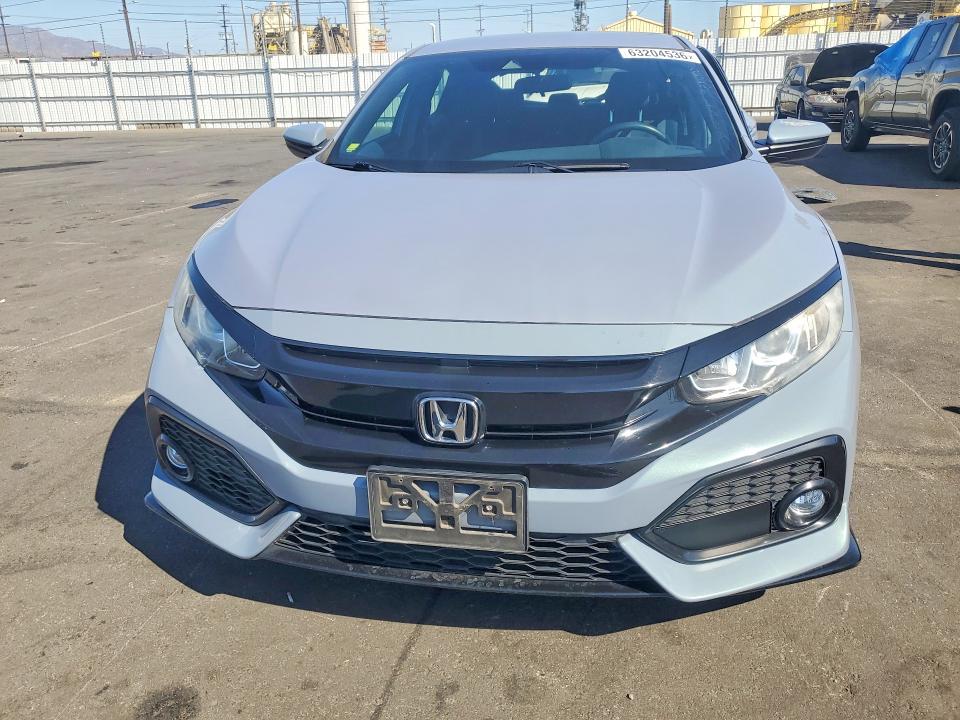 Photo 5 from auction – 2019 HONDA CIVIC with VIN SHHFK7H47KU405960