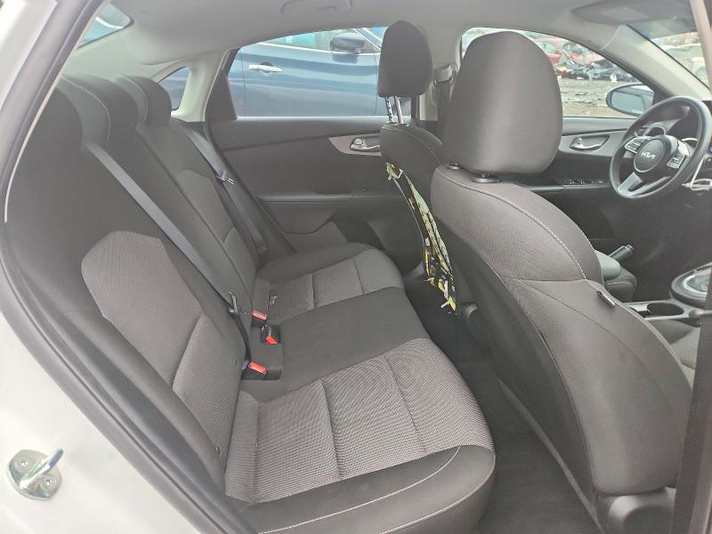 Foto 10 de la subasta – 2023 KIA FORTE con VIN 3KPF24AD1PE616112