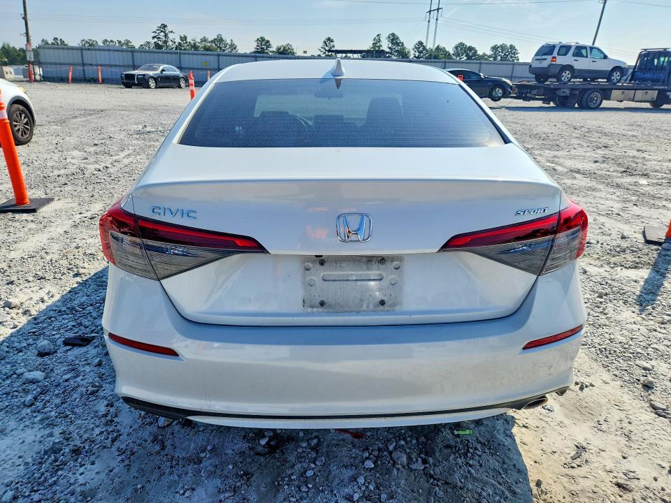 Photo 6 from auction – 2022 HONDA CIVIC with VIN 2HGFE2F55NH591439
