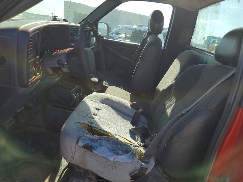 Photo 7 from auction – 2001 CHEVROLET SILVERADO with VIN 1GCEK14V41E169907