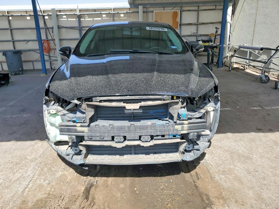 Фото 5 с аукциона – 2016 FORD FUSION с VIN 3FA6P0K90GR226539
