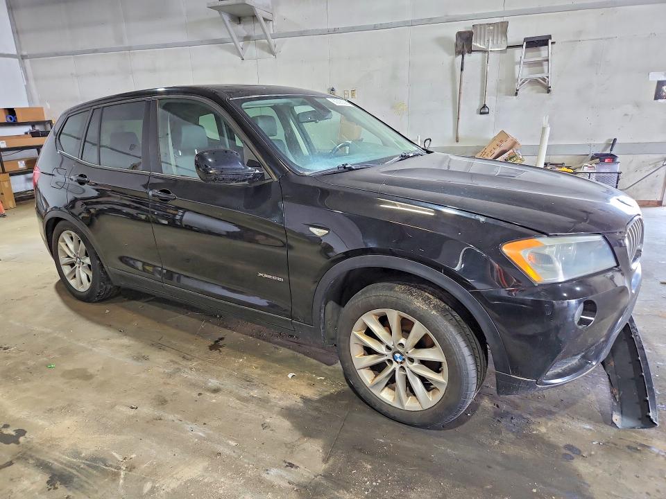 Photo 4 from auction – 2014 BMW X3 with VIN 5UXWX9C59E0D25000