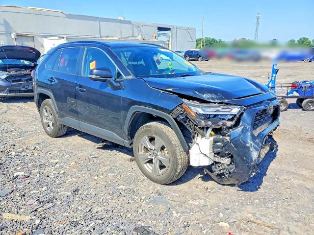 Photo 4 from auction – 2024 TOYOTA RAV4 with VIN 2T3P1RFV4RW465344
