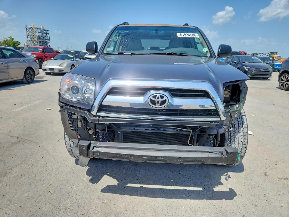 Photo 5 from auction – 2006 TOYOTA 4RUNNER with VIN JTEZT14RX68009923