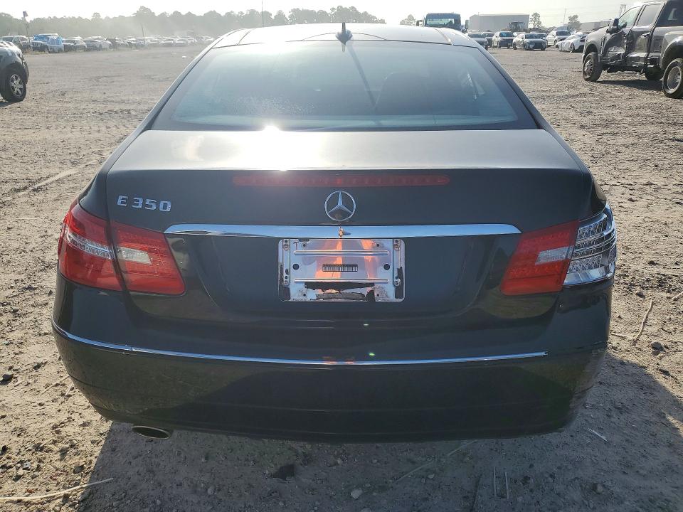 Photo 6 from auction – 2010 MERCEDES-BENZ E with VIN WDDKJ5GB4AF040077