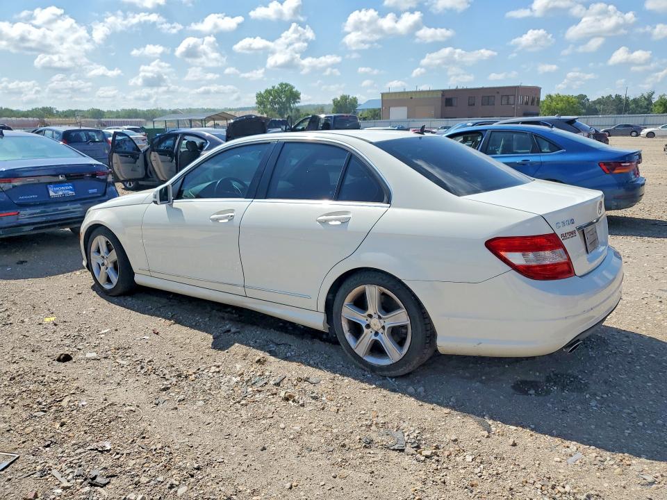 Photo 2 from auction – 2011 MERCEDES-BENZ C with VIN WDDGF5EB9BR180667