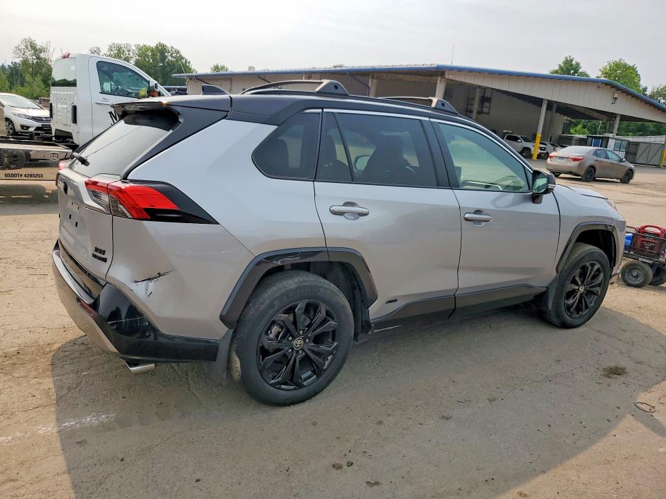 Photo 3 from auction – 2024 TOYOTA RAV4 with VIN 2T3E6RFV5RW053054
