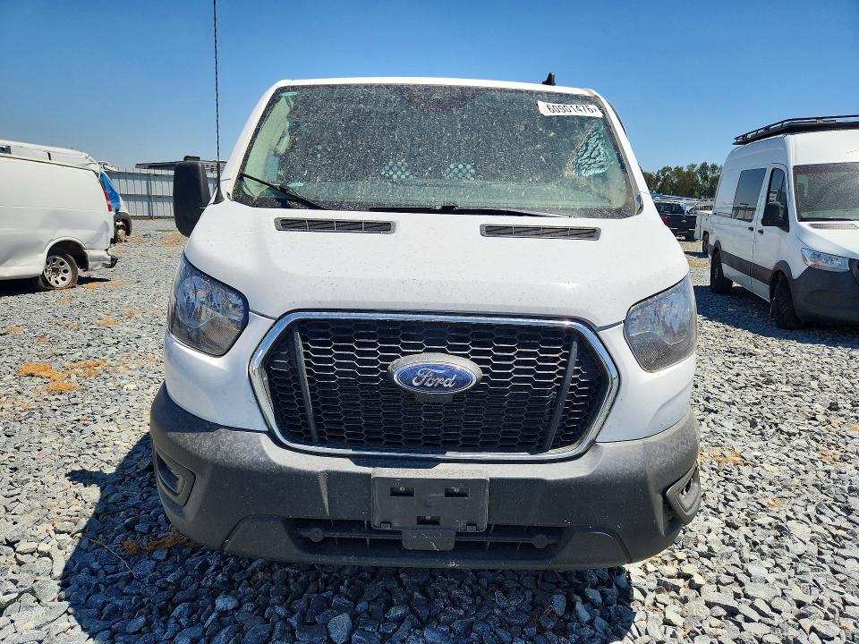 Photo 5 from auction – 2024 FORD TRANSIT with VIN 1FTBR1Y82RKA33341