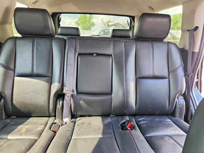 Foto 10 de la subasta – 2012 GMC YUKON con VIN 1GKS2CE03CR207368