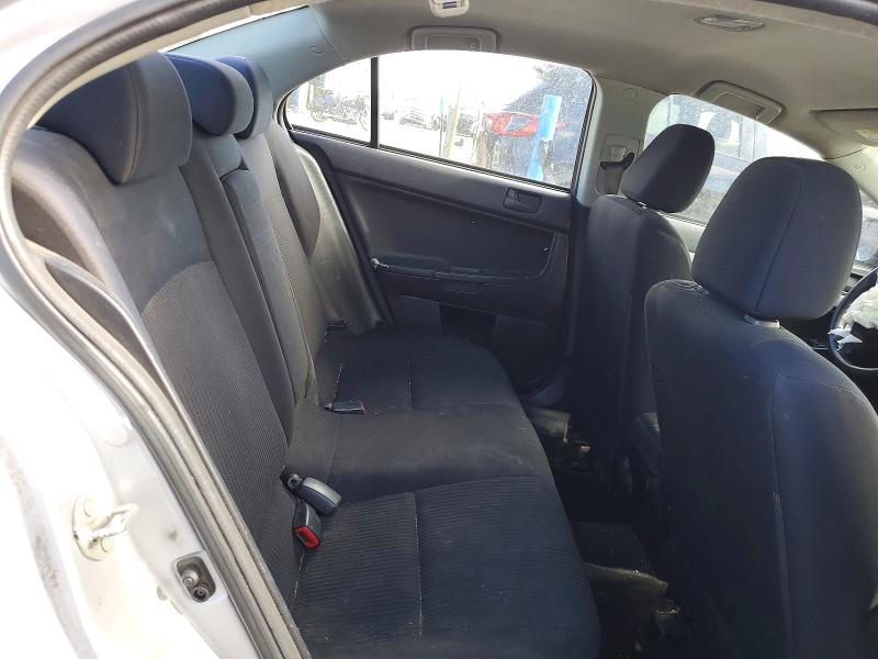 Снимка 10 от търг – 2014 MITSUBISHI LANCER с VIN JA32U2FU7EU019713