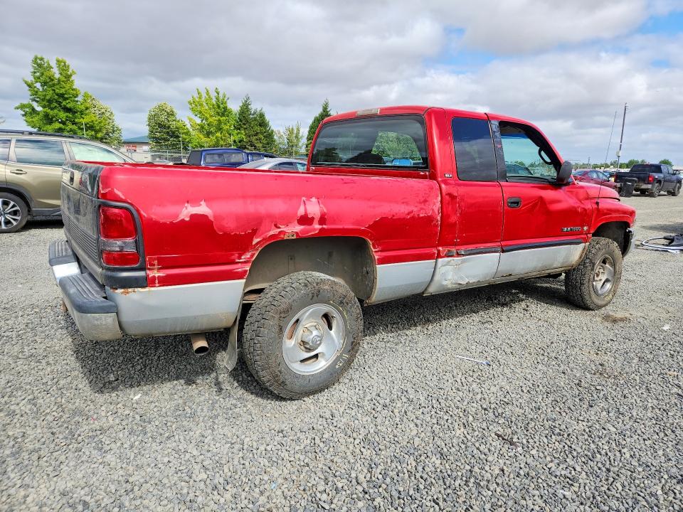 Photo 3 from auction – 2000 DODGE RAM 1500 with VIN 1B7HF13Z4YJ110959