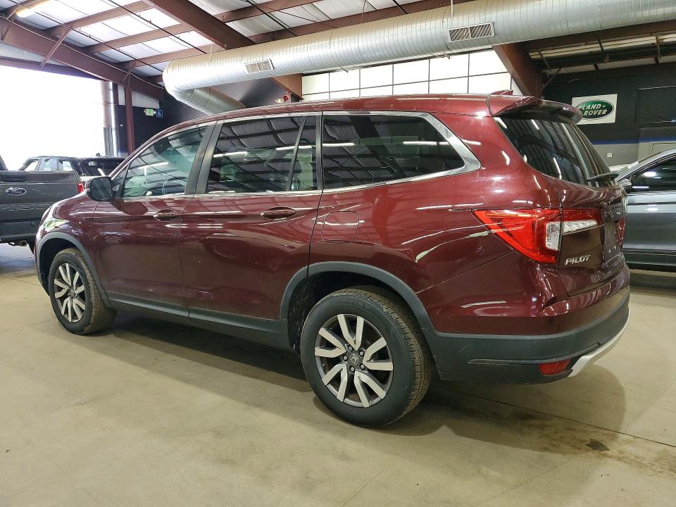 Photo 2 from auction – 2020 HONDA PILOT with VIN 5FNYF6H33LB038461
