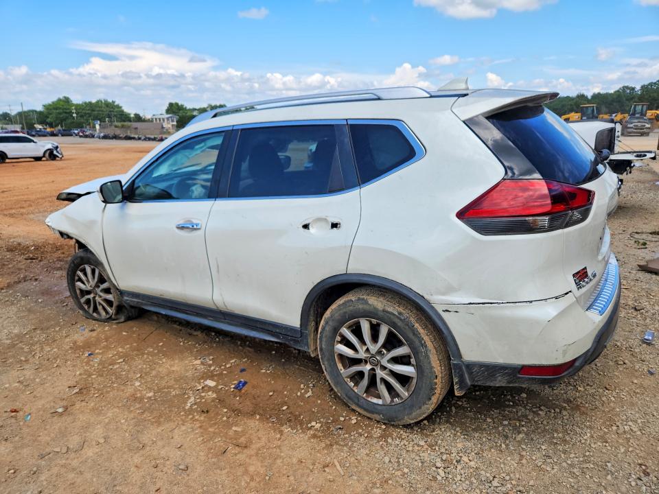 Photo 2 from auction – 2018 NISSAN ROGUE with VIN KNMAT2MT3JP614481