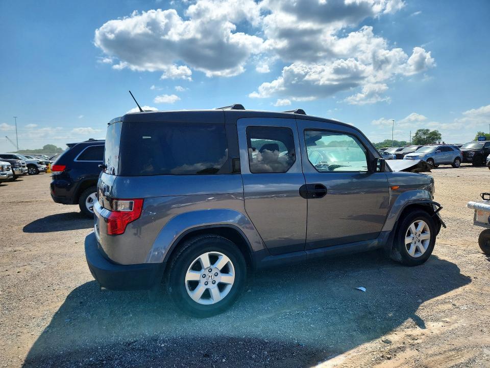 Photo 3 from auction – 2010 HONDA ELEMENT with VIN 5J6YH2H77AL005148