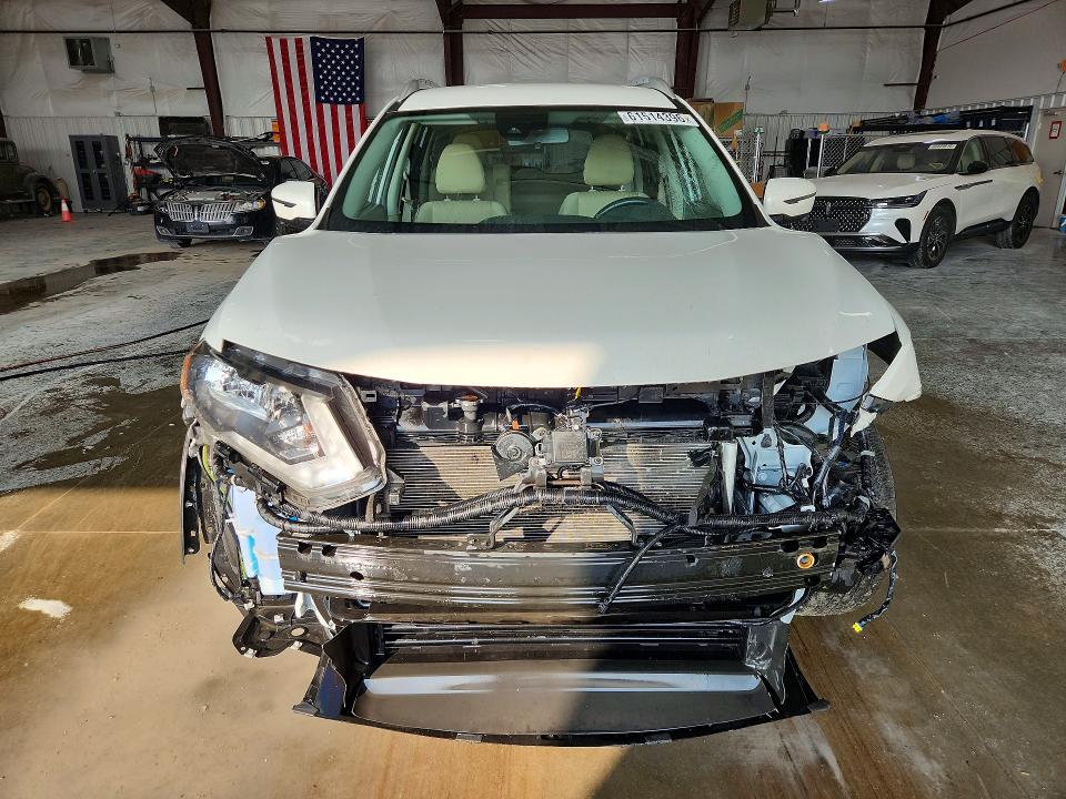 Photo 5 from auction – 2019 NISSAN ROGUE with VIN JN8AT2MVXKW390803