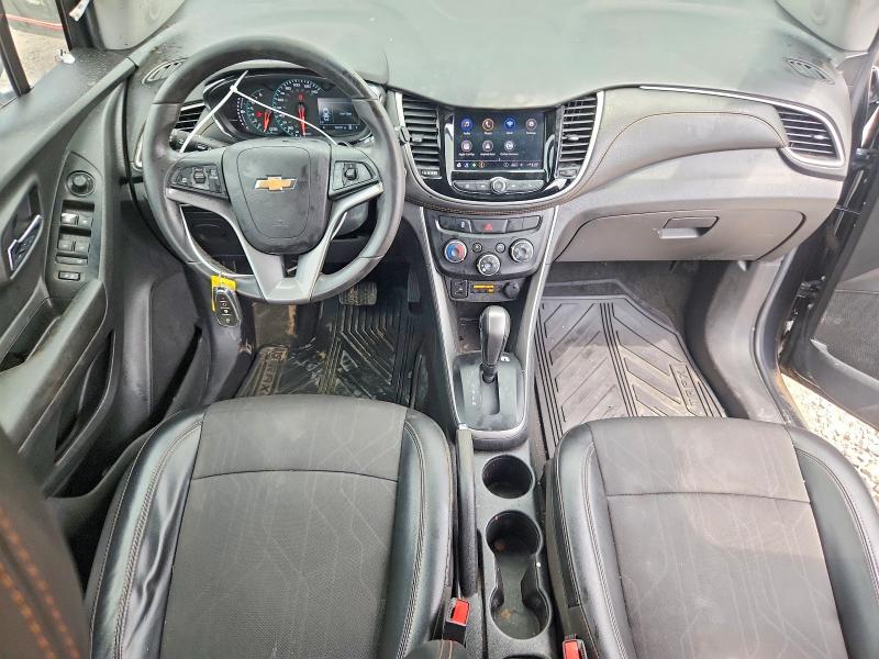 Photo 8 from auction – 2021 CHEVROLET TRAX with VIN KL7CJPSB1MB354392