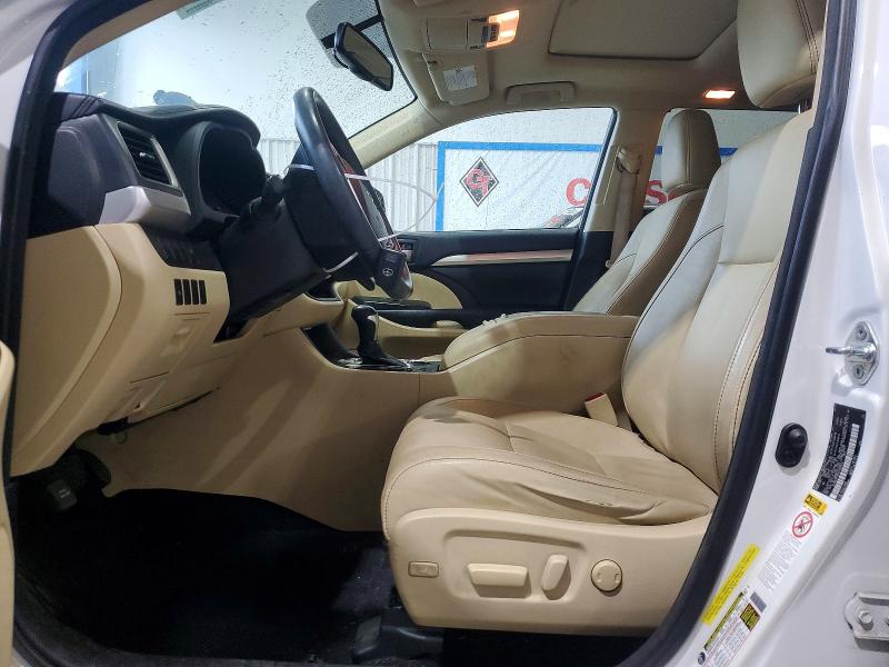 Photo 7 from auction – 2016 TOYOTA HIGHLANDER with VIN 5TDKKRFH6GS160010