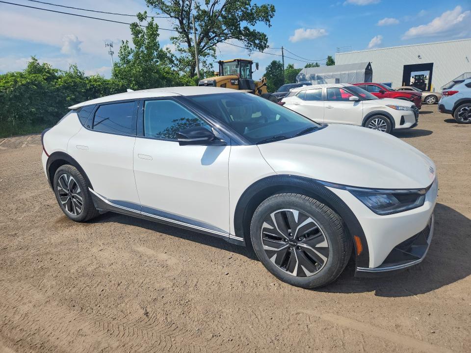 Photo 4 from auction – 2024 KIA EV6 with VIN KNDC34LA0R5620802