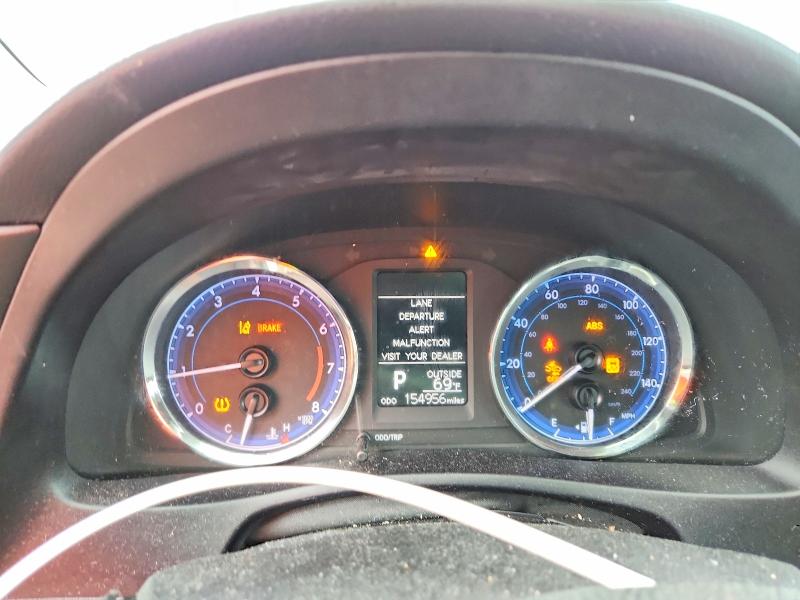Photo 9 from auction – 2018 TOYOTA COROLLA with VIN 5YFBURHE9JP813958