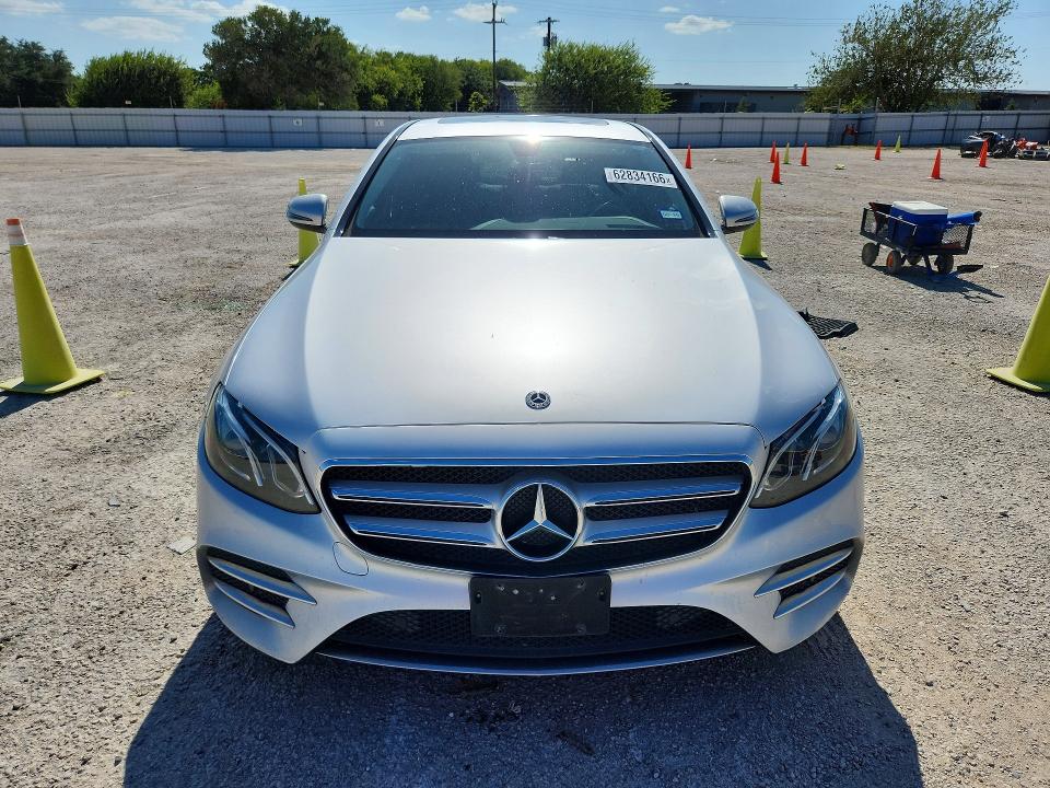 Photo 5 from auction – 2018 MERCEDES-BENZ E with VIN WDDZF4JB5JA395047
