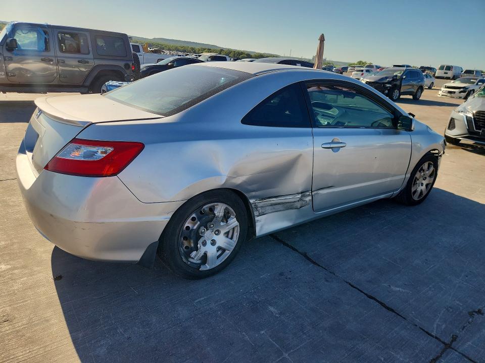 Photo 3 from auction – 2007 HONDA CIVIC with VIN 2HGFG12647H524739