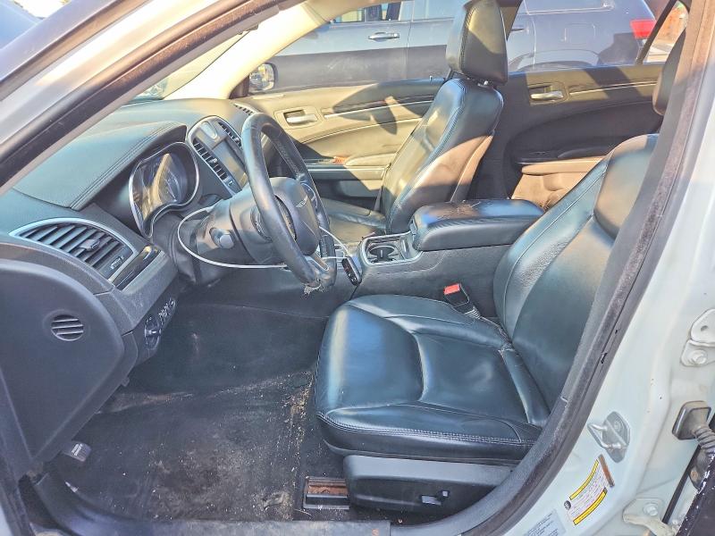 Photo 7 from auction – 2016 CHRYSLER 300 with VIN 2C3CCAAG9GH116751