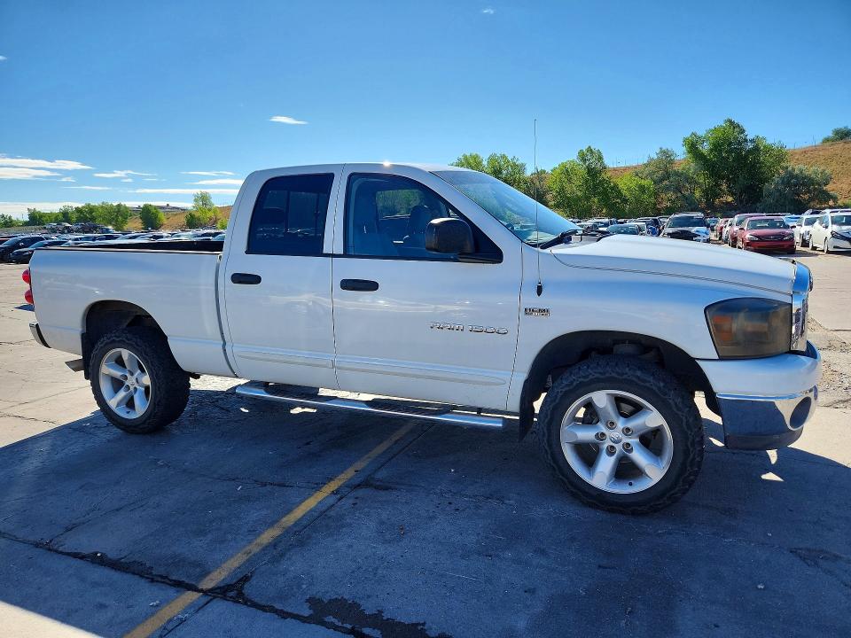 Photo 4 from auction – 2007 DODGE RAM 1500 with VIN 1D7HU18287J524378