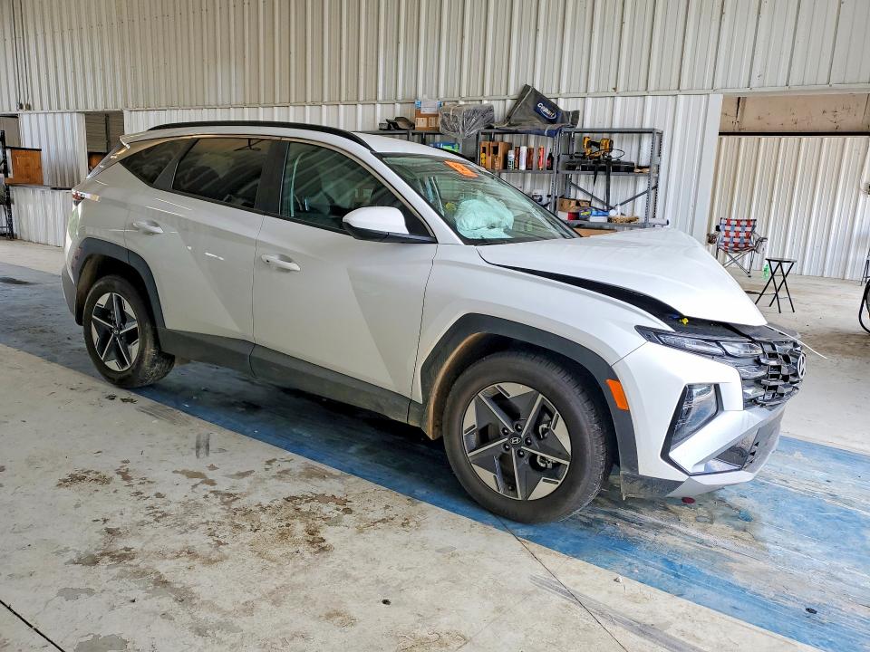 Photo 4 from auction – 2026 HYUNDAI TUCSON with VIN 5NMJB3DE0TH683912