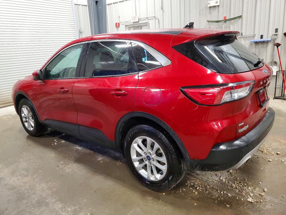 Photo 2 from auction – 2020 FORD ESCAPE with VIN 1FMCU9G64LUA10944