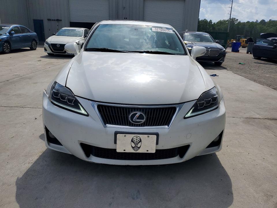 Photo 5 from auction – 2013 LEXUS IS with VIN JTHBF5C29D5192124