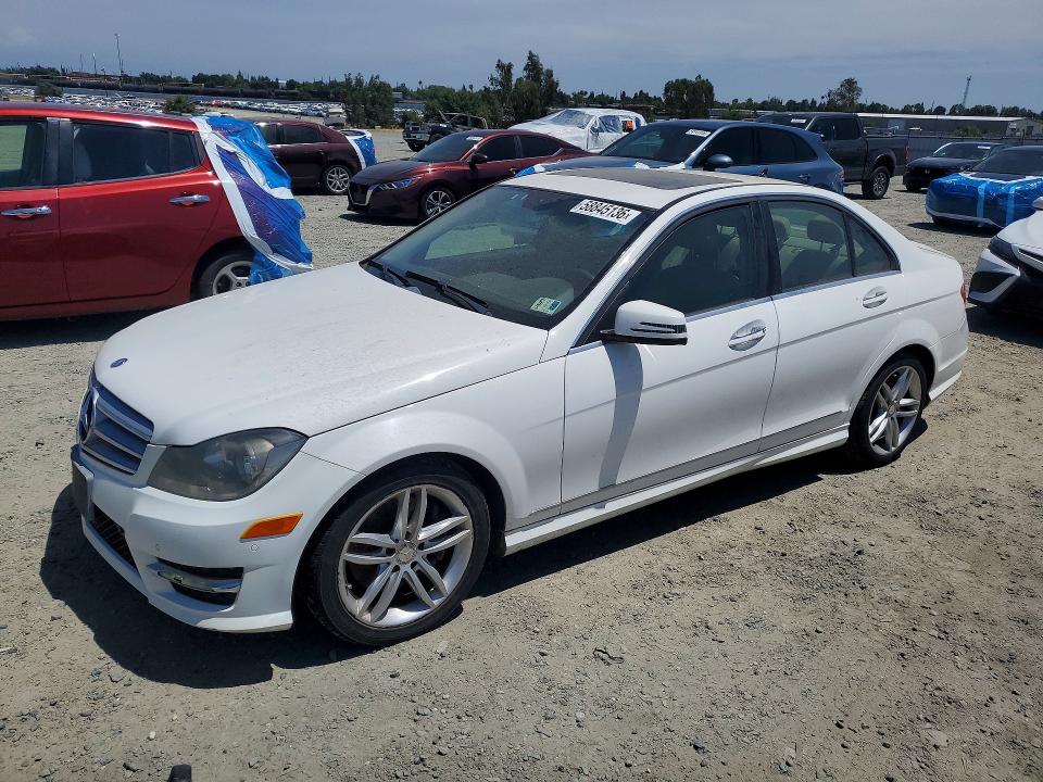 2013 MERCEDES-BENZ C - Търг №58845136