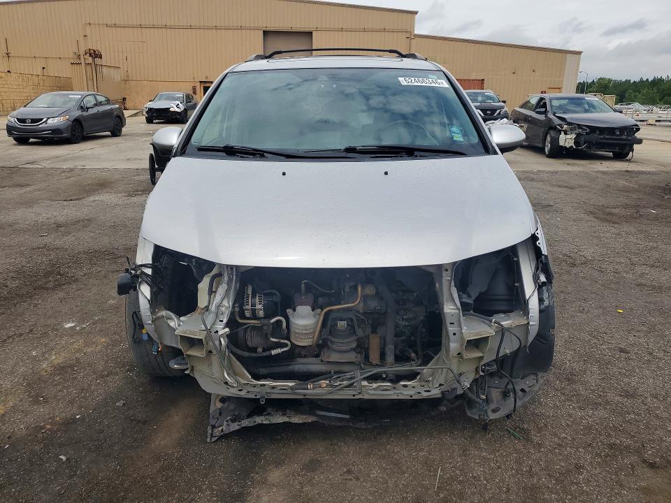 Photo 5 from auction – 2015 HONDA ODYSSEY with VIN 5FNRL5H64FB016572