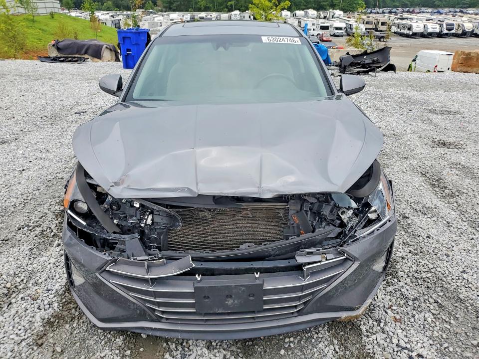 Photo 5 from auction – 2019 HYUNDAI ELANTRA with VIN 5NPD84LF7KH456794
