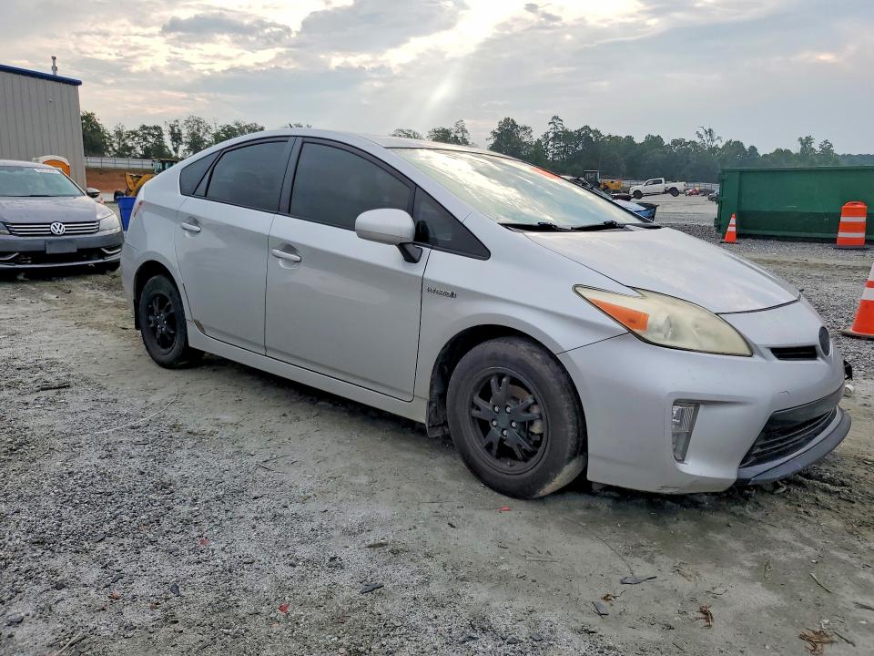 صورة رقم 4 من المزاد - 2012 TOYOTA PRIUS مع VIN JTDKN3DU3C0336111