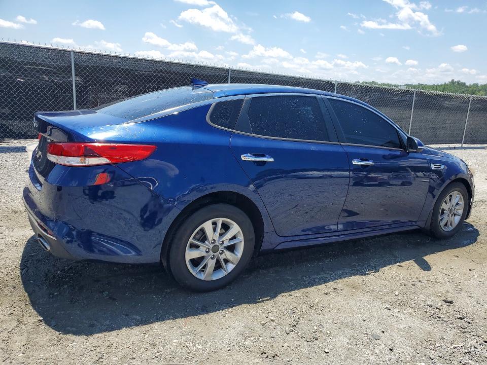 Photo 3 from auction – 2016 KIA OPTIMA with VIN 5XXGT4L33GG093589