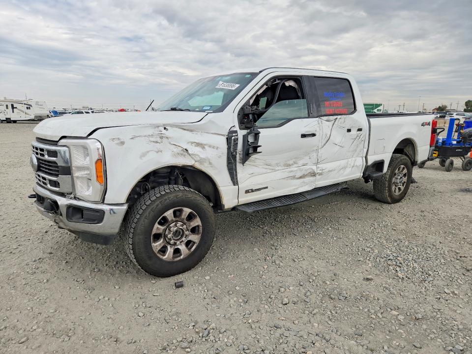 Снимка 1 от търг – 2023 FORD F250 с VIN 1FT7W2BT3PEC13442