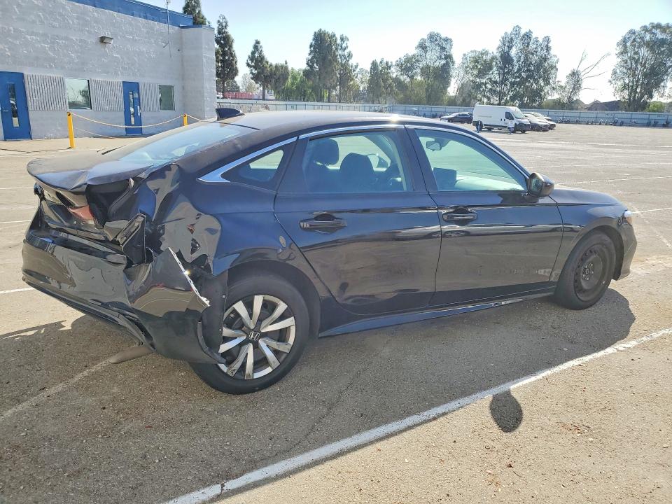 Photo 3 from auction – 2025 HONDA CIVIC with VIN 2HGFE2F28SH564138