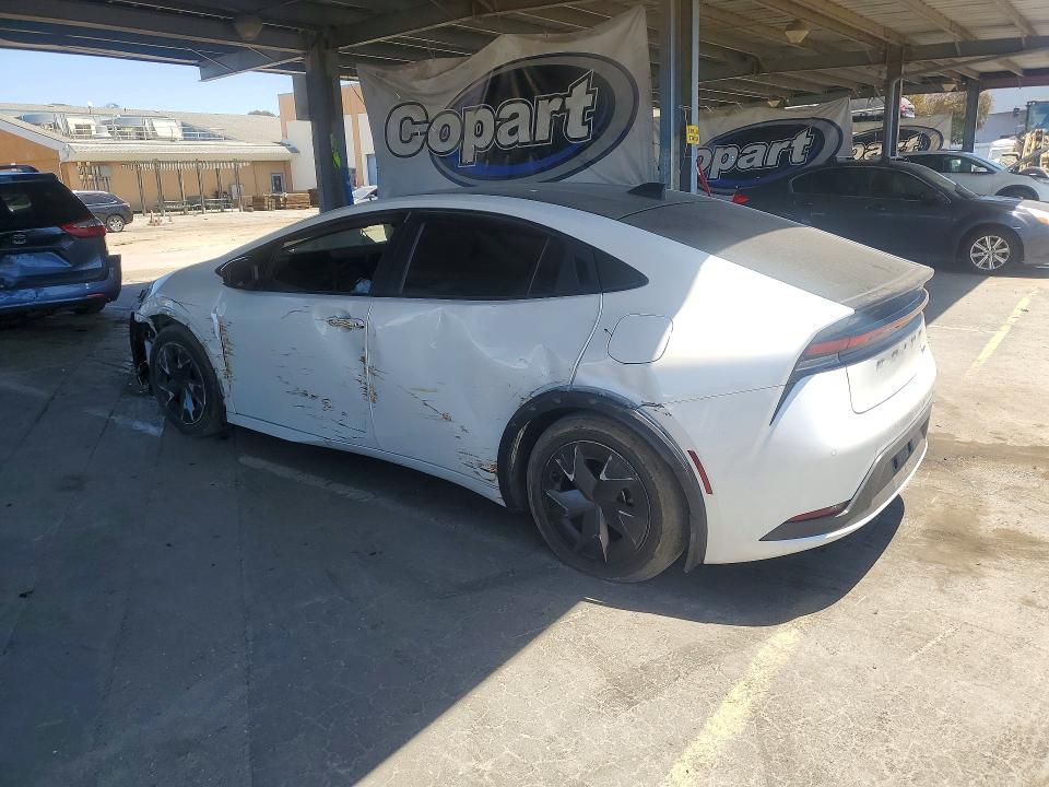 Photo 2 from auction – 2024 TOYOTA PRIUS with VIN JTDACAAU9R3033898