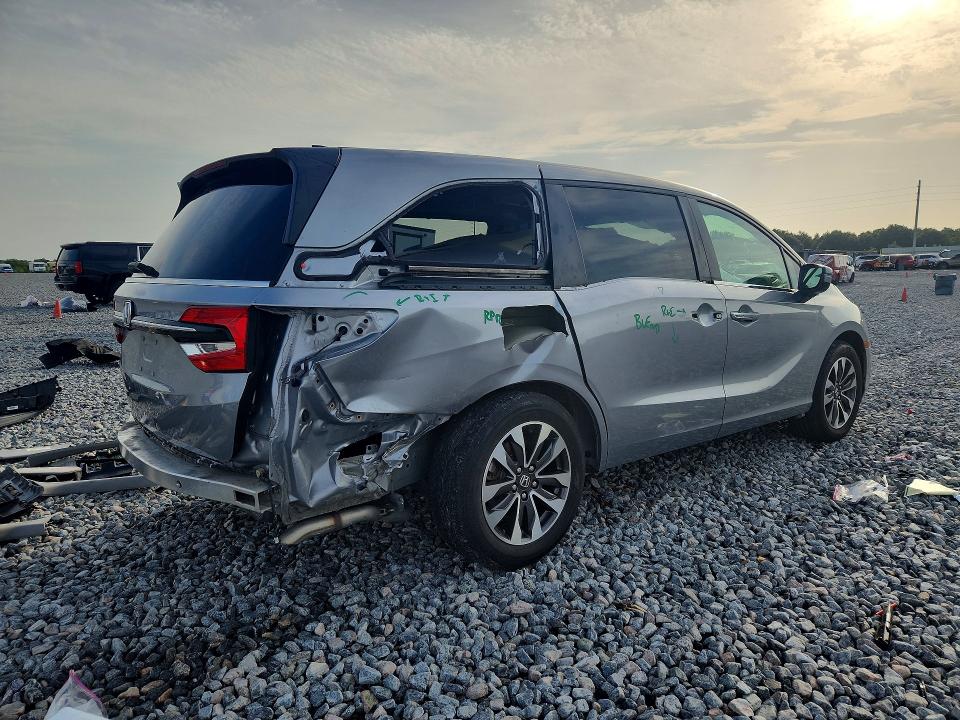Снимка 3 от търг – 2022 HONDA ODYSSEY с VIN 5FNRL6H76NB029756