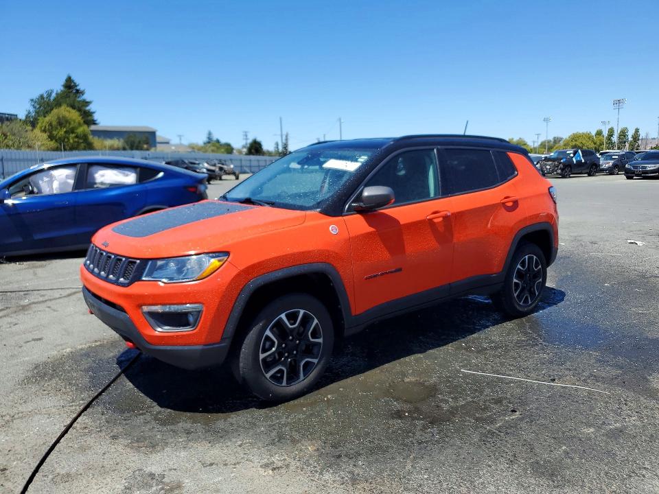 JEEP COMPASS 2021 with VIN 3C4NJDDB7MT529203 - Photo from auction
