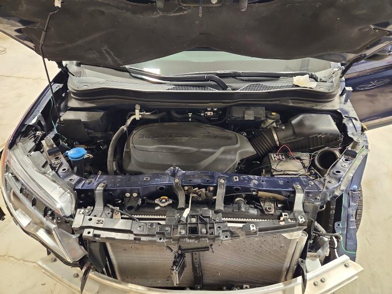 Photo 11 from auction – 2019 HONDA RIDGELINE with VIN 5FPYK3F73KB034996