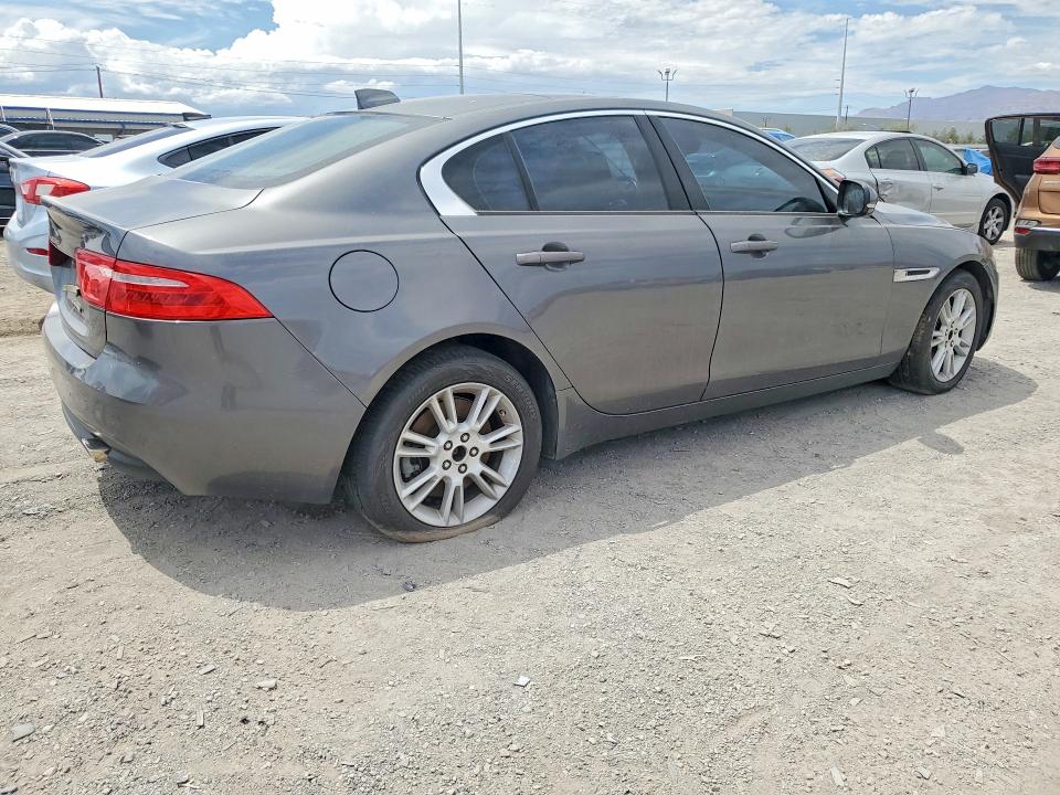 Photo 3 from auction – 2017 JAGUAR XE with VIN SAJAD4BG5HA958777