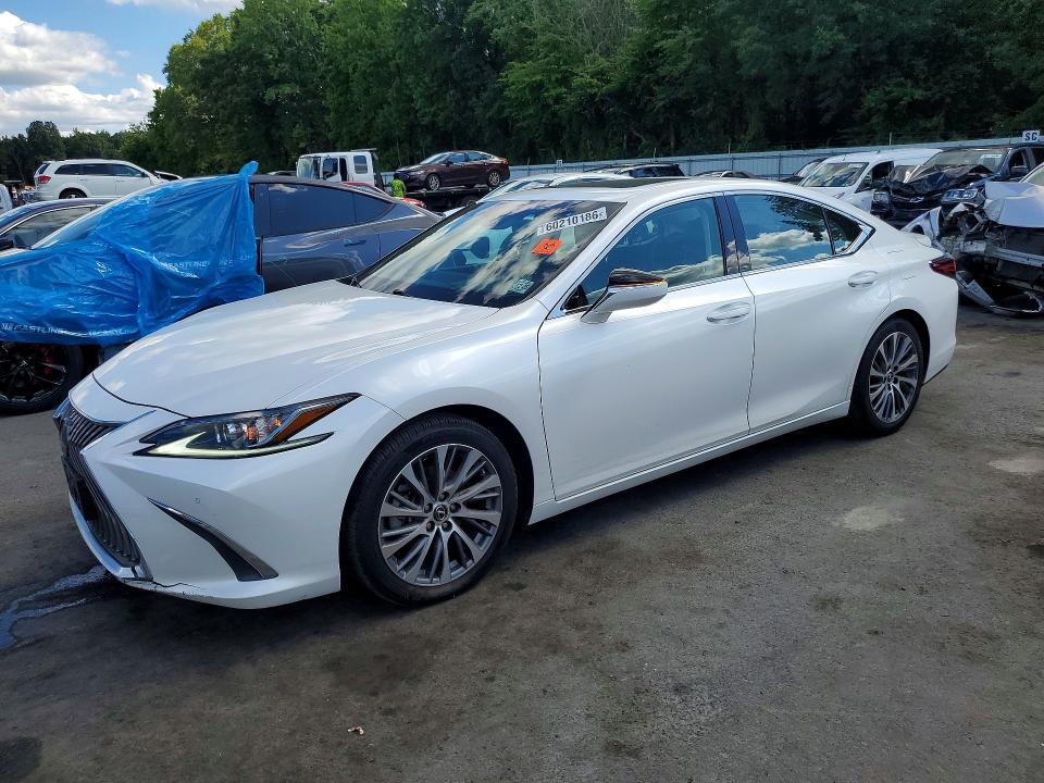 LEXUS ES 2020 with VIN 58ADZ1B11LU066402 - Photo from auction