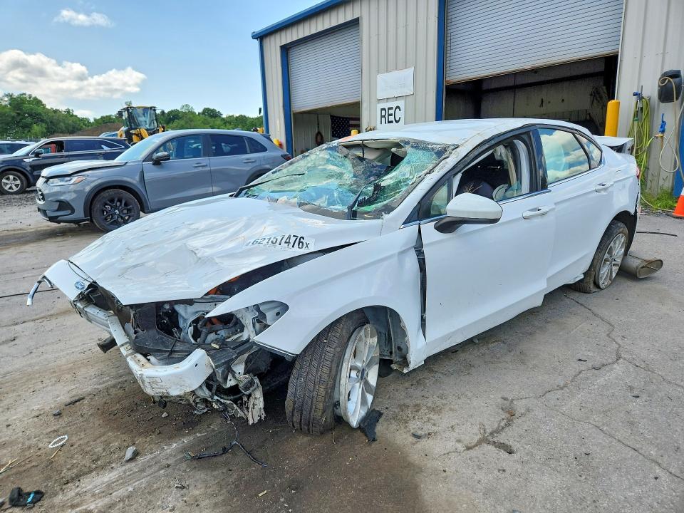 FORD FUSION 2020 with VIN 3FA6P0LUXLR234399 - Photo from auction