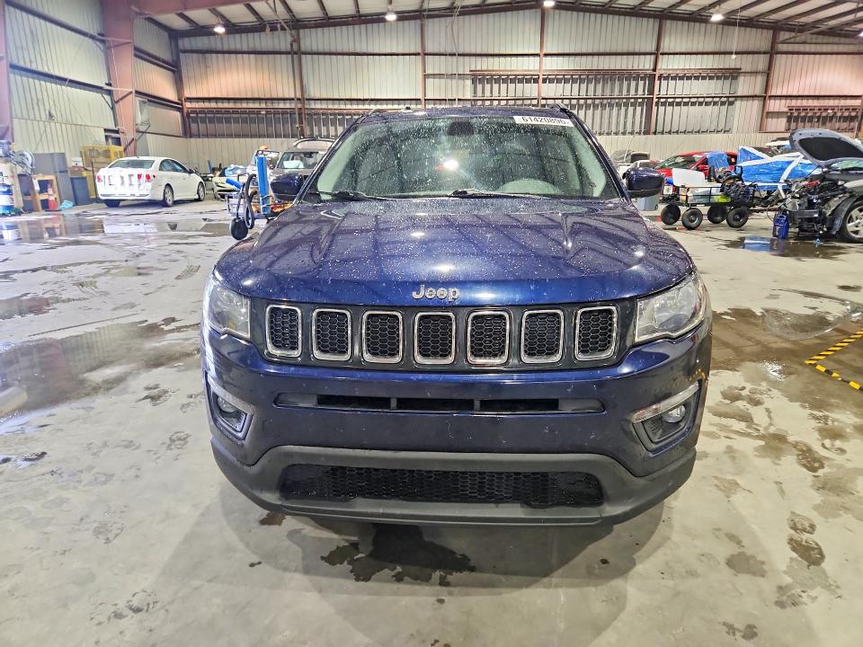 Photo 5 from auction – 2019 JEEP COMPASS with VIN 3C4NJCBB6KT692323