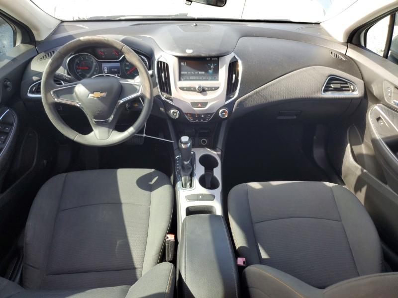 Photo 8 from auction – 2018 CHEVROLET CRUZE with VIN 1G1BC5SM2J7108375