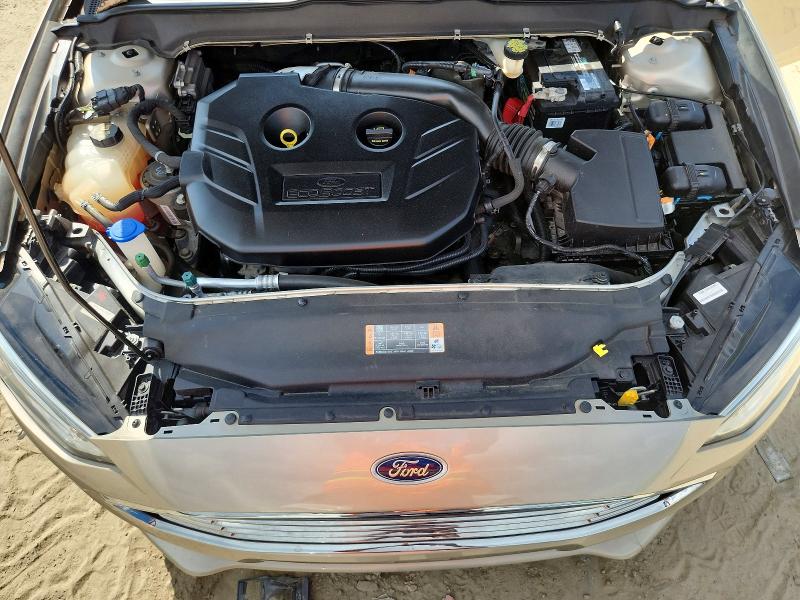 Photo 11 from auction – 2017 FORD FUSION with VIN 3FA6P0H94HR332176
