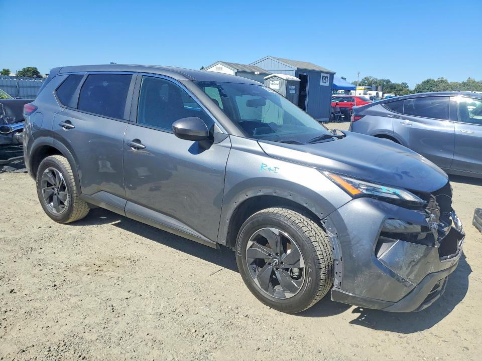 Photo 4 from auction – 2024 NISSAN ROGUE with VIN 5N1BT3BB4RC707545