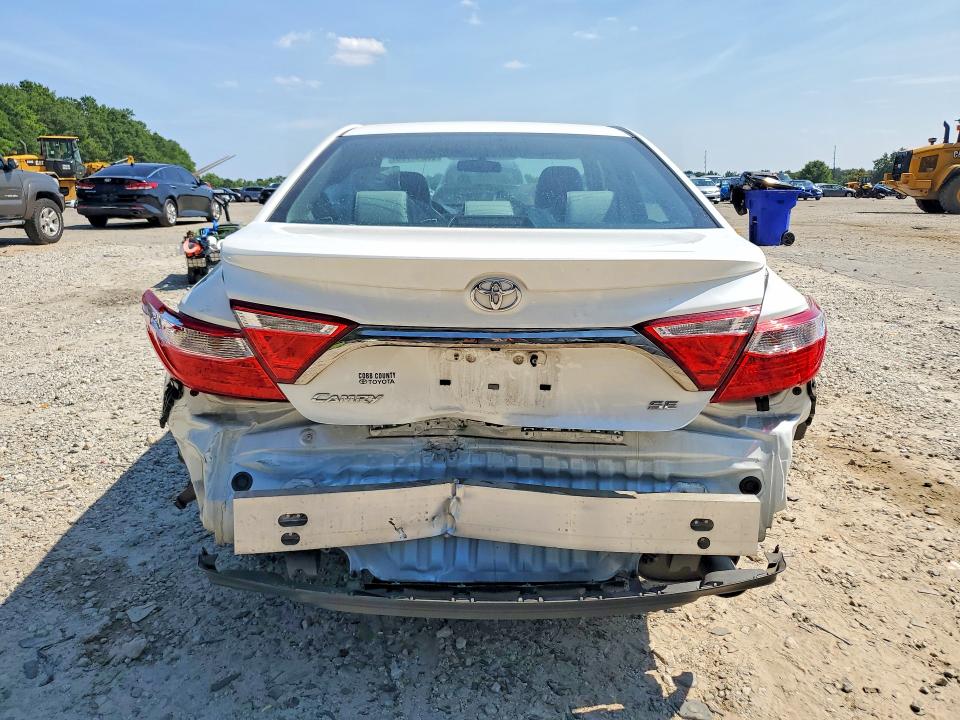 Photo 6 from auction – 2017 TOYOTA CAMRY with VIN 4T1BF1FK9HU363919