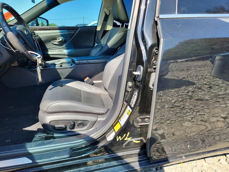 Photo 12 from auction – 2020 LEXUS ES with VIN 58ADZ1B10LU078685
